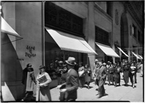 Lord & Taylor in 1935